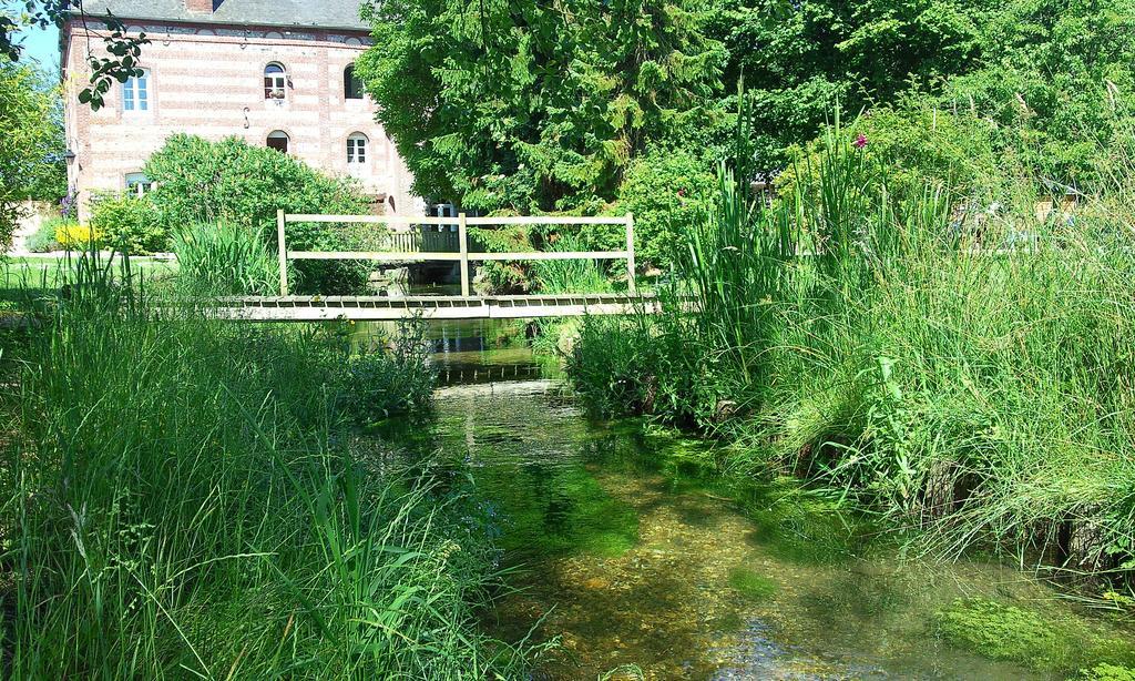 Gite De L'Ancien Moulin Valmont  Dış mekan fotoğraf